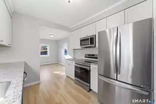 9 Woodland St, Plainville, CT 06062 - Photo 2