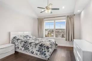 185 Brentwood Cir, Danbury, CT 06810 - Photo 18