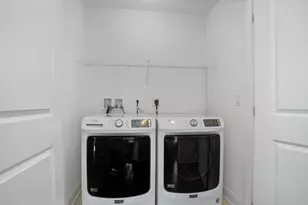 185 Brentwood Cir, Danbury, CT 06810 - Photo 26