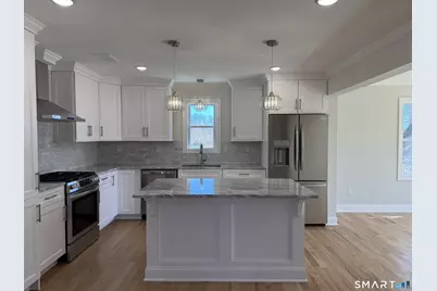 11 South Strong Street, East Haven, CT 06513 - Photo 6