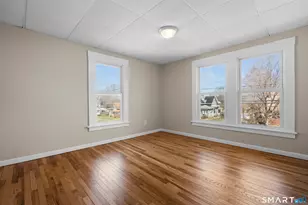 135 Atkins St, Meriden, CT 06450 - Photo 16