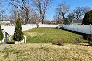 177 Montowese Ave, North Haven, CT 06473 - Photo 16