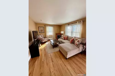 177 Montowese Avenue, North Haven, CT 06473 - Photo 2