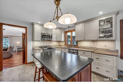 773 Devonwood Drive, Cheshire, CT 06410 - Photo 8