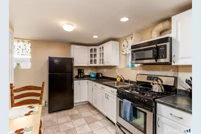 30 Lucy Street, Hamden, CT 06514 - Photo 32