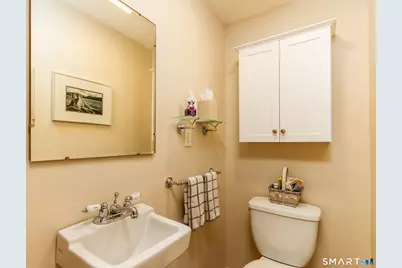 30 Lucy Street, Hamden, CT 06514 - Photo 34