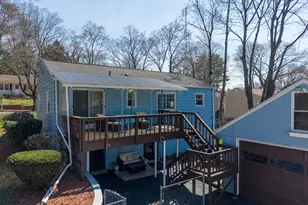 30 Lucy St, Hamden, CT 06514 - Photo 8