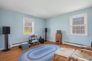 9 Sparrow Bush Ln, Guilford, CT 06437 - Photo 20