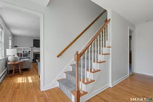 9 Sparrow Bush Ln, Guilford, CT 06437 - Photo 8