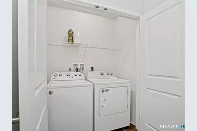 302 Center Meadow Lane #302, Danbury, CT 06810 - Photo 22