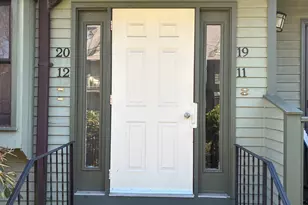 462 Glendale Ave, Bridgeport, CT 06606 - Photo 4