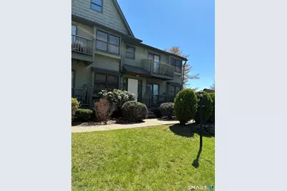 462 Glendale Avenue #11, Bridgeport, CT 06606 - Photo 2