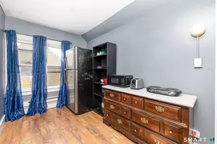 472 E Main St, Meriden, CT 06450 - Photo 30