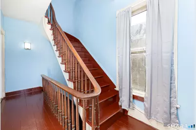 472 East Main Street, Meriden, CT 06450 - Photo 18