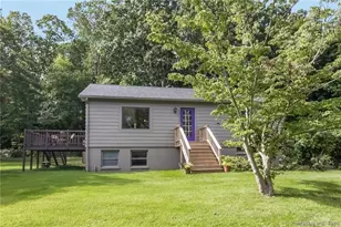 54 Jacobs Ln, Guilford, CT 06437 - Photo 32