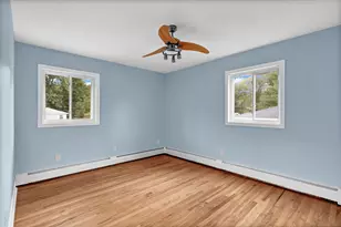 37 W Normandy Dr, West Hartford, CT 06107 - Photo 22