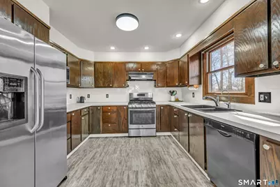 11 Spruce Mountain Trail, Danbury, CT 06810 - Photo 28