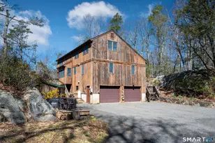11 Spruce Mountain Trail, Danbury, CT 06810 - Photo 6