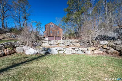 11 Spruce Mountain Trail, Danbury, CT 06810 - Photo 10