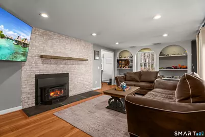 245 Bell Street, Glastonbury, CT 06033 - Photo 14