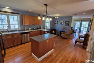 32 Wright Rd, Killingly, CT 06239 - Photo 6