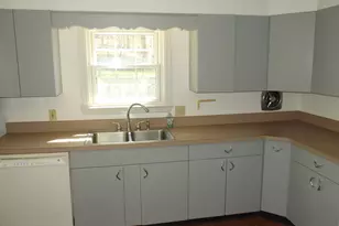 192 Wells St, Manchester, CT 06040 - Photo 4