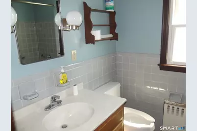 192 Wells Street, Manchester, CT 06040 - Photo 12