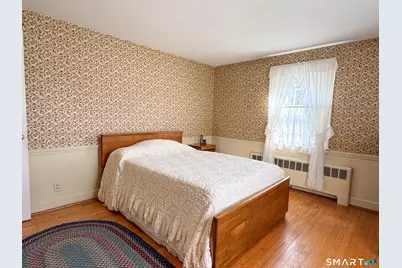 298 Murray Street, Meriden, CT 06450 - Photo 24