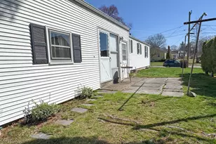 298 Murray St, Meriden, CT 06450 - Photo 36