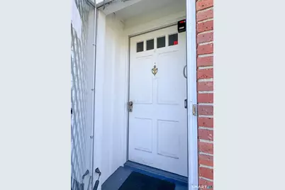 298 Murray Street, Meriden, CT 06450 - Photo 4