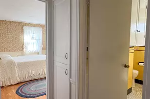 298 Murray St, Meriden, CT 06450 - Photo 20