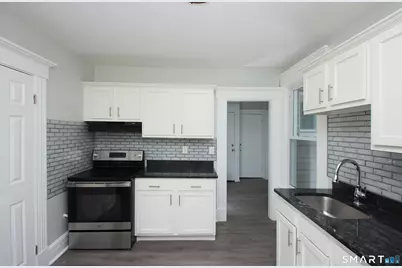 75 Wilcox Avenue, Meriden, CT 06451 - Photo 8