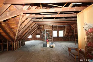 75 Wilcox Ave, Meriden, CT 06451 - Photo 24