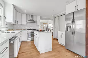 855 Riverside Dr, Fairfield, CT 06824 - Photo 10