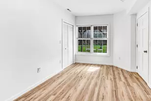 1620 N Peters Ln, Stratford, CT 06614 - Photo 18