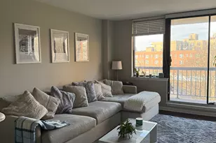 25 Forest St, Stamford, CT 06901 - Photo 4