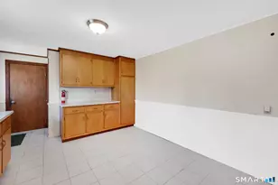 665 Goodwin St, East Hartford, CT 06108 - Photo 18