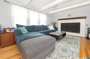 338 S Elm St, Wallingford, CT 06492 - Photo 14
