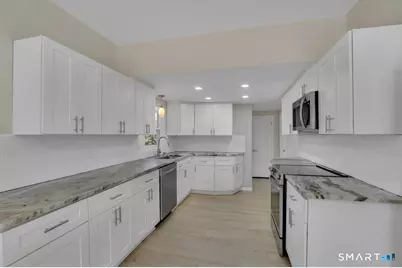 822 Slater Road, New Britain, CT 06053 - Photo 10