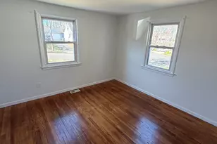 83 Tower St, Milford, CT 06460 - Photo 14