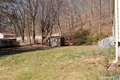 5 Assumption Street, New Haven, CT 06513 - Photo 12