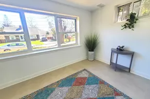 17 Woodlawn Ave, Norwalk, CT 06854 - Photo 6