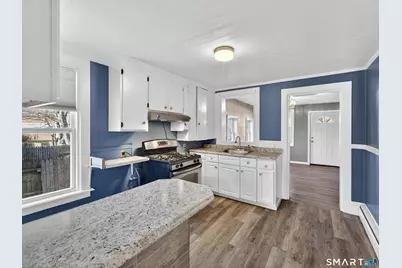 12 Clover Court, New London, CT 06320 - Photo 16