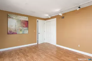 77 Deerfield Dr, Glastonbury, CT 06033 - Photo 16