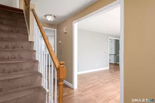 77 Deerfield Dr, Glastonbury, CT 06033 - Photo 4