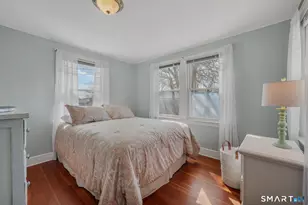 8 Biscayne Blvd, Old Lyme, CT 06371 - Photo 16