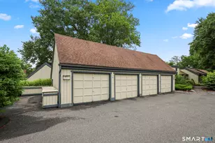 930 Heritage Vlg, Southbury, CT 06488 - Photo 4