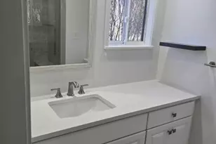 930 Heritage Vlg, Southbury, CT 06488 - Photo 10