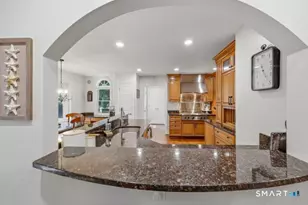 38 Groton Long Point Rd, Groton, CT 06340 - Photo 8