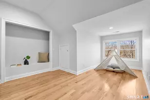 2455 Boston Post Rd, Guilford, CT 06437 - Photo 16